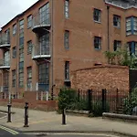 12 Emperors Wharf