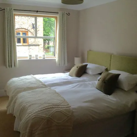 12 Emperors Wharf 아파트 요크