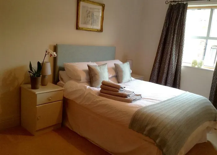 12 Emperors Wharf Lejlighed